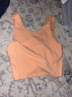Lululemon tank top size 4 Tank Crop Top
